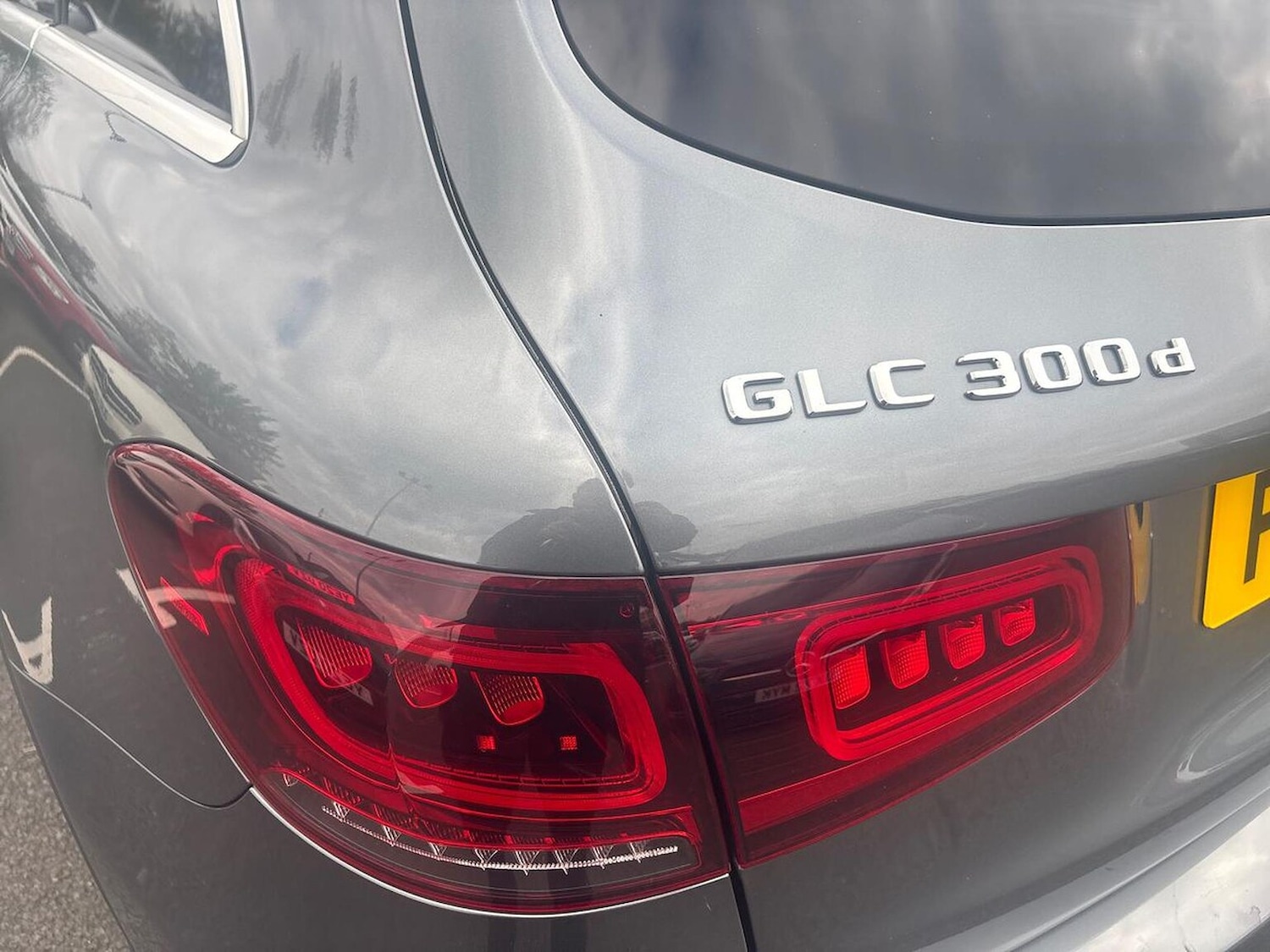 Used Mercedes-Benz GLC 2020 for sale - 76305399: Photo 35