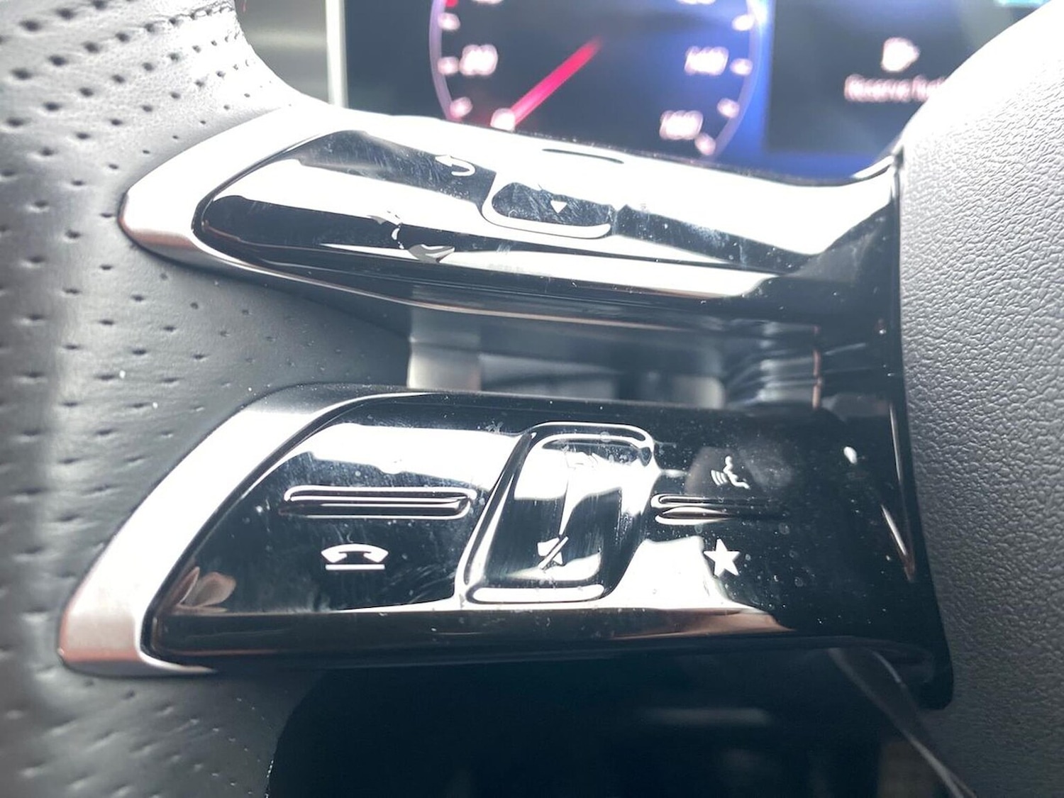 Used Mercedes-Benz GLC 2024 for sale - 76860084: Photo 26