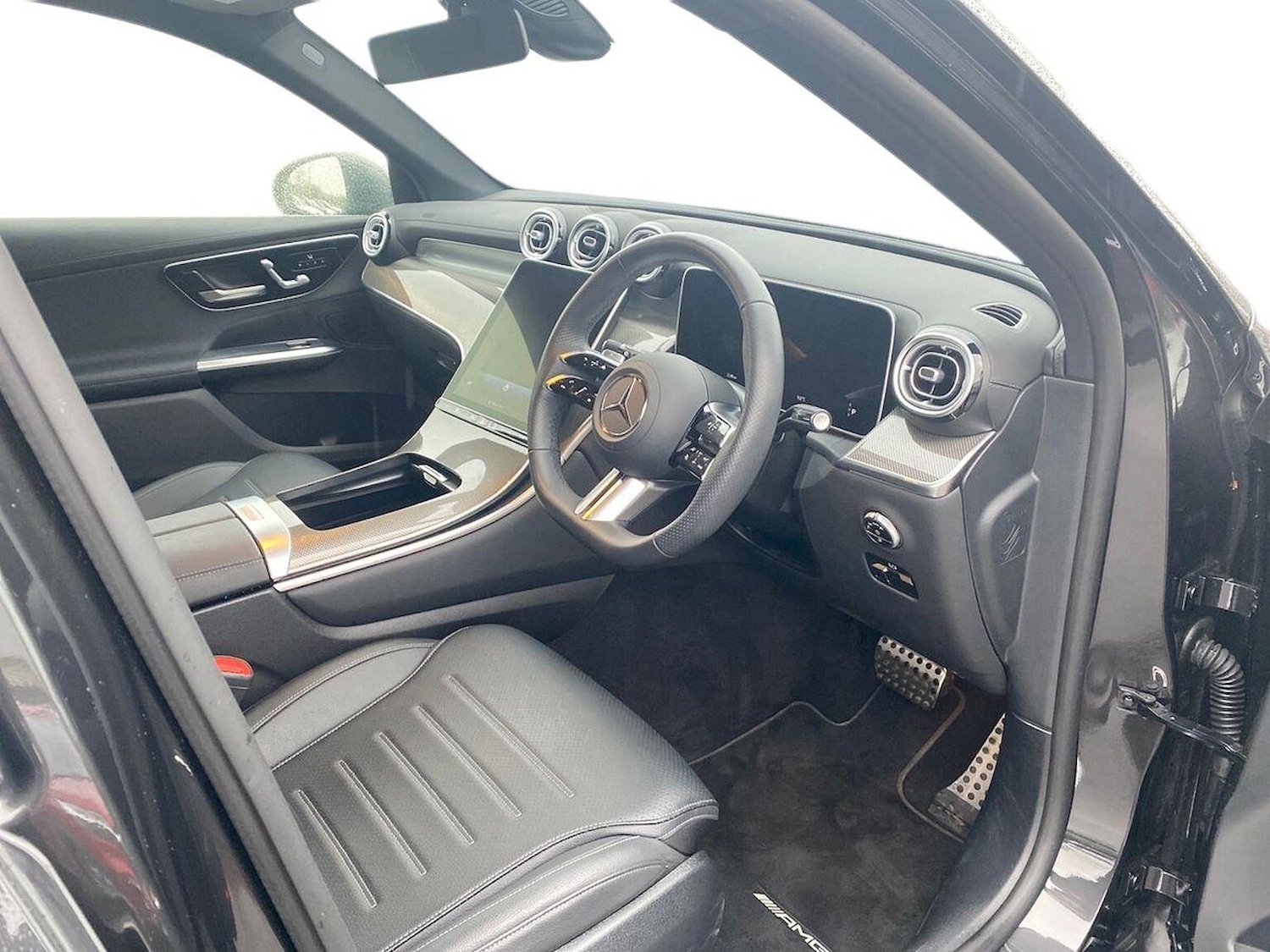 Used Mercedes-Benz GLC 2024 for sale - 76860084: Photo 7