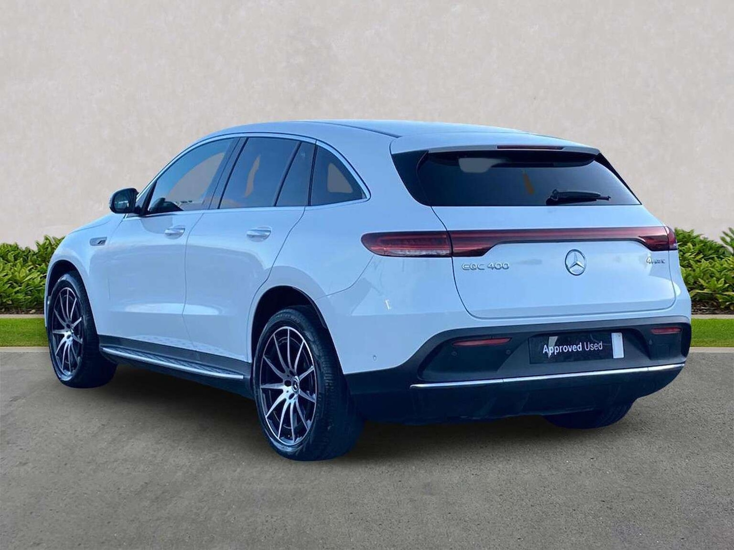 Used Mercedes-Benz EQC 2021 for sale - 77595504: Photo 2
