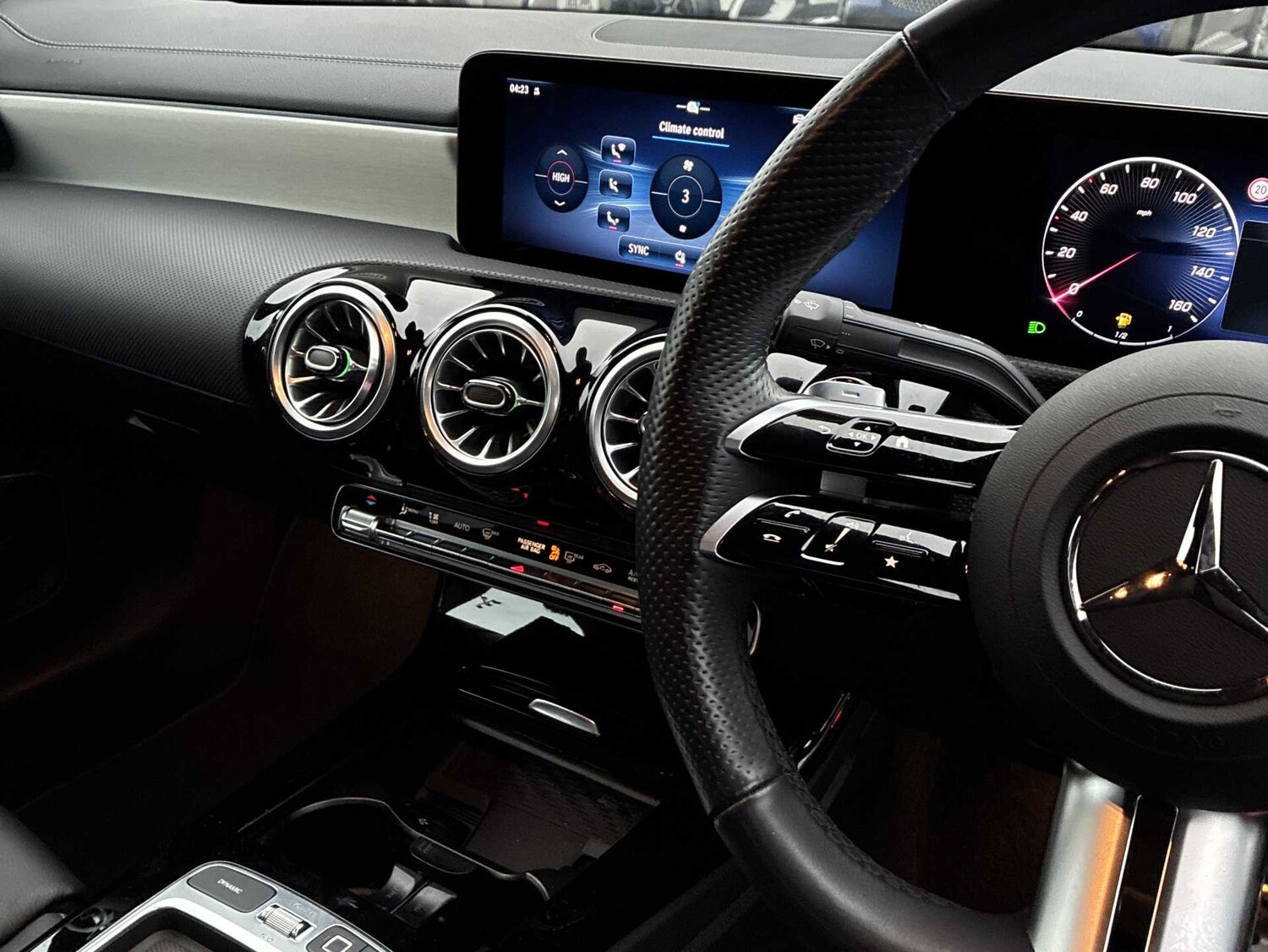 Used Mercedes-Benz CLA 2024 for sale - 78026106: Photo 13