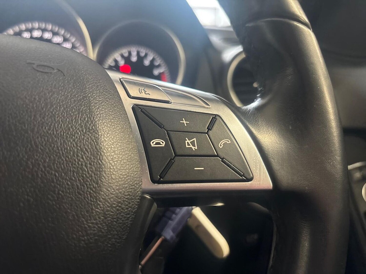 Used Mercedes-Benz C Class 2011 for sale - 76461825: Photo 27