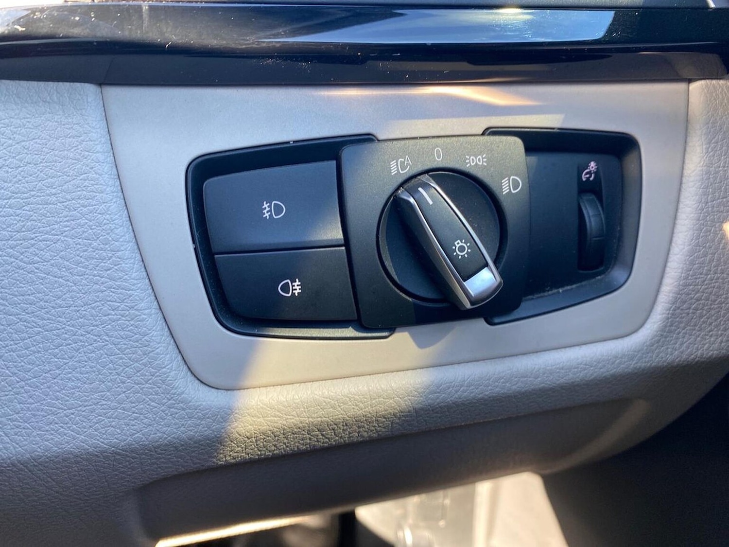 Used BMW 3 Series 2017 for sale - 76637740: Photo 22