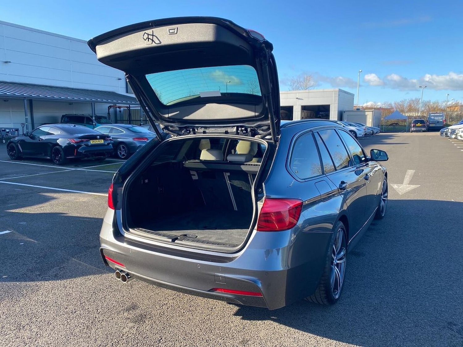 Used BMW 3 Series 2017 for sale - 76637740: Photo 40