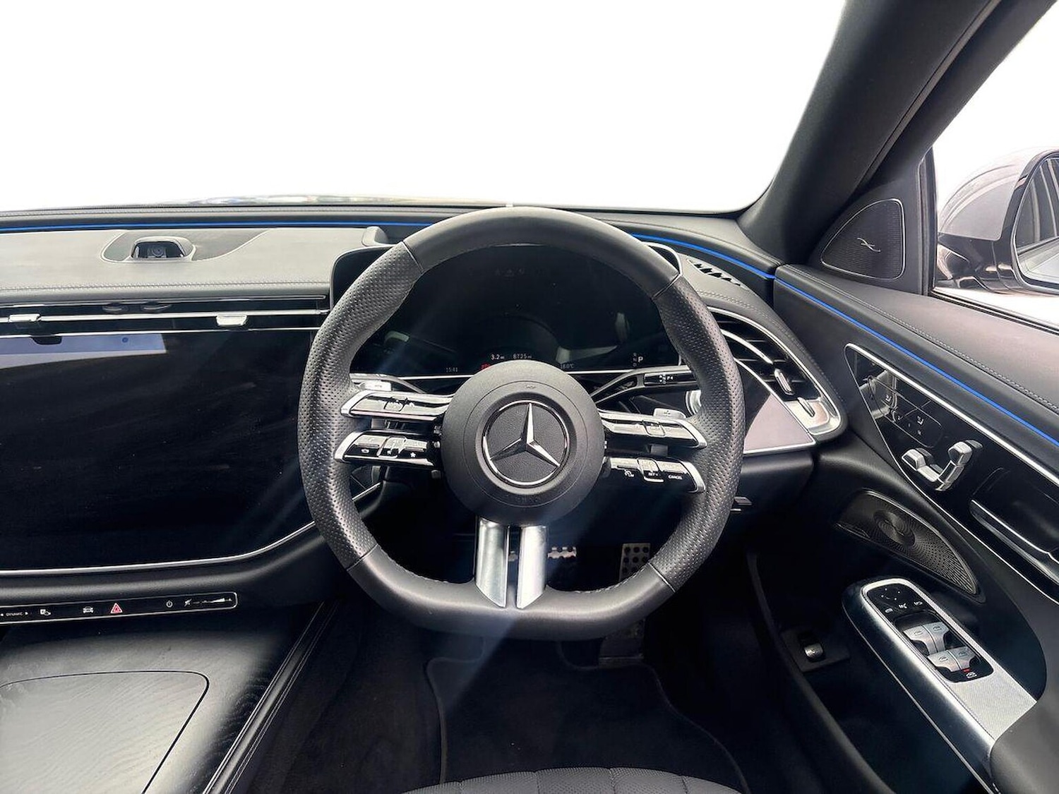 Used Mercedes-Benz E Class 2023 for sale - 76149496: Photo 9