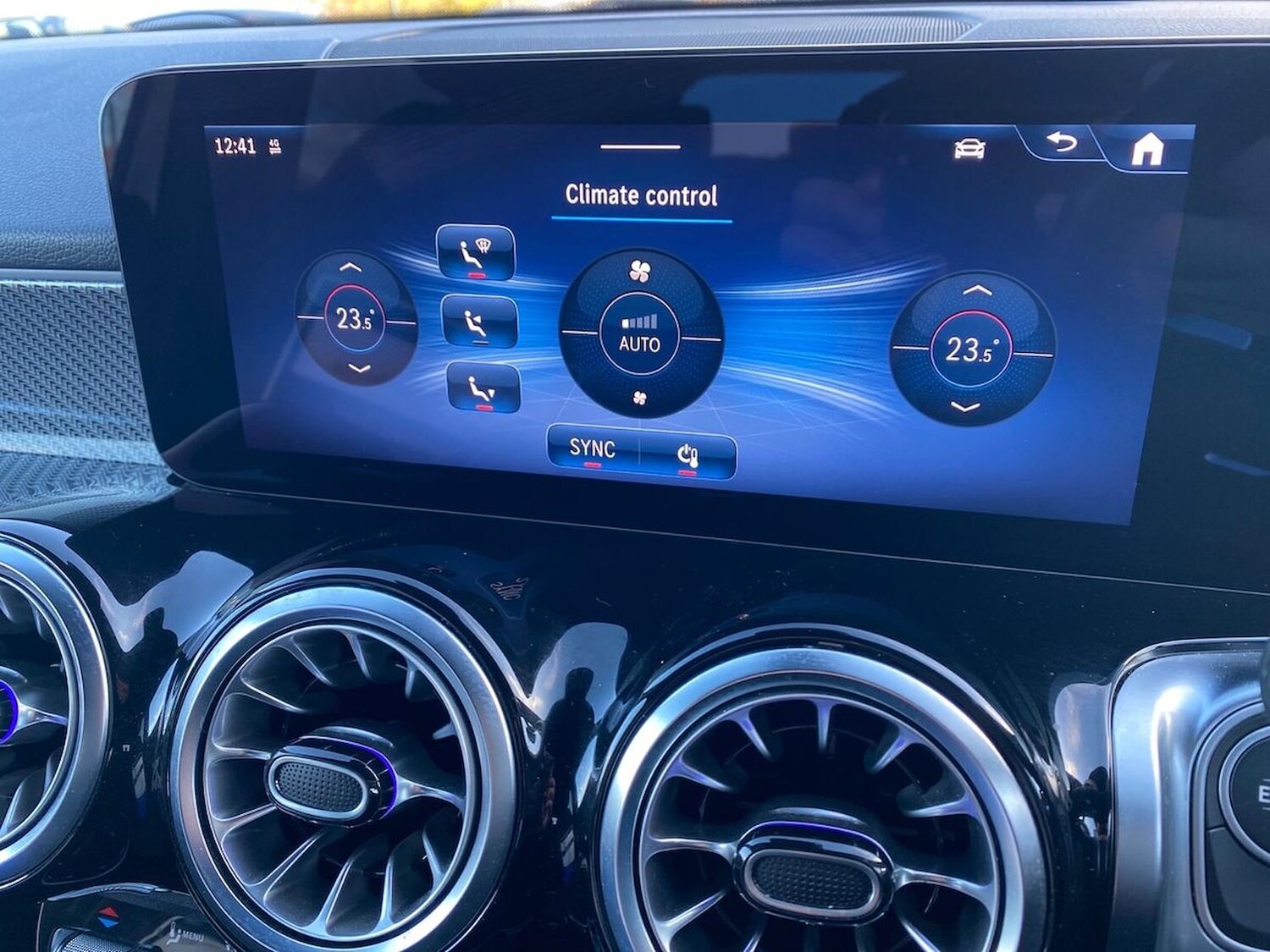 Used Mercedes-Benz GLB 2024 for sale - 76340619: Photo 13