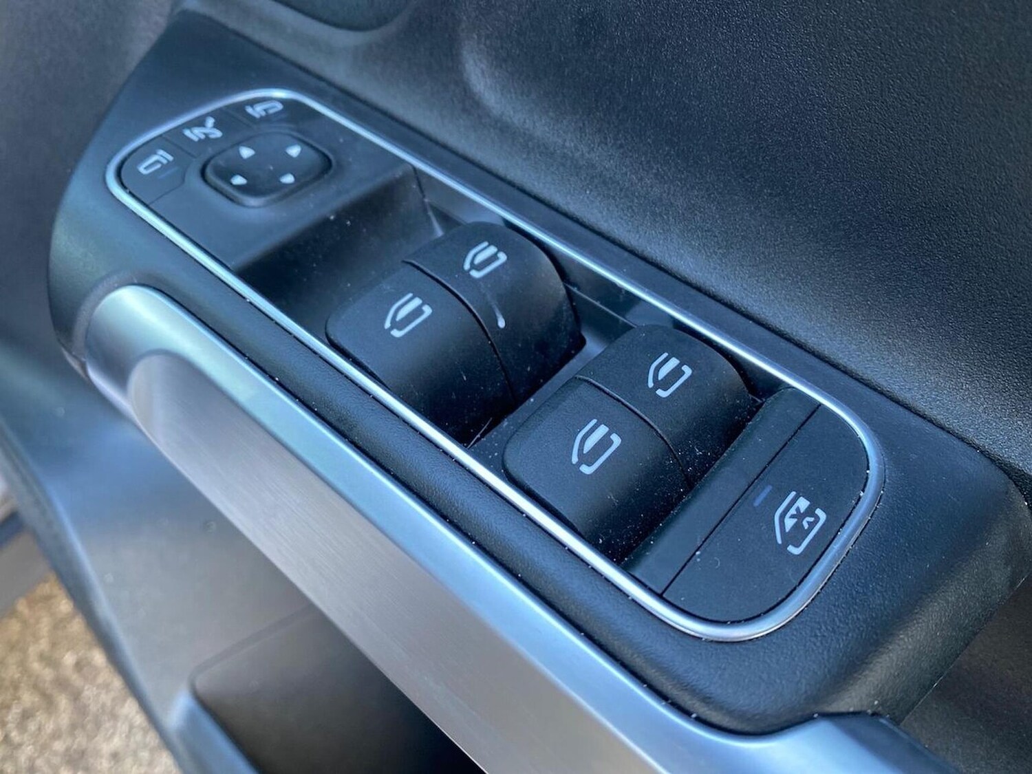 Used Mercedes-Benz GLB 2024 for sale - 76340619: Photo 22