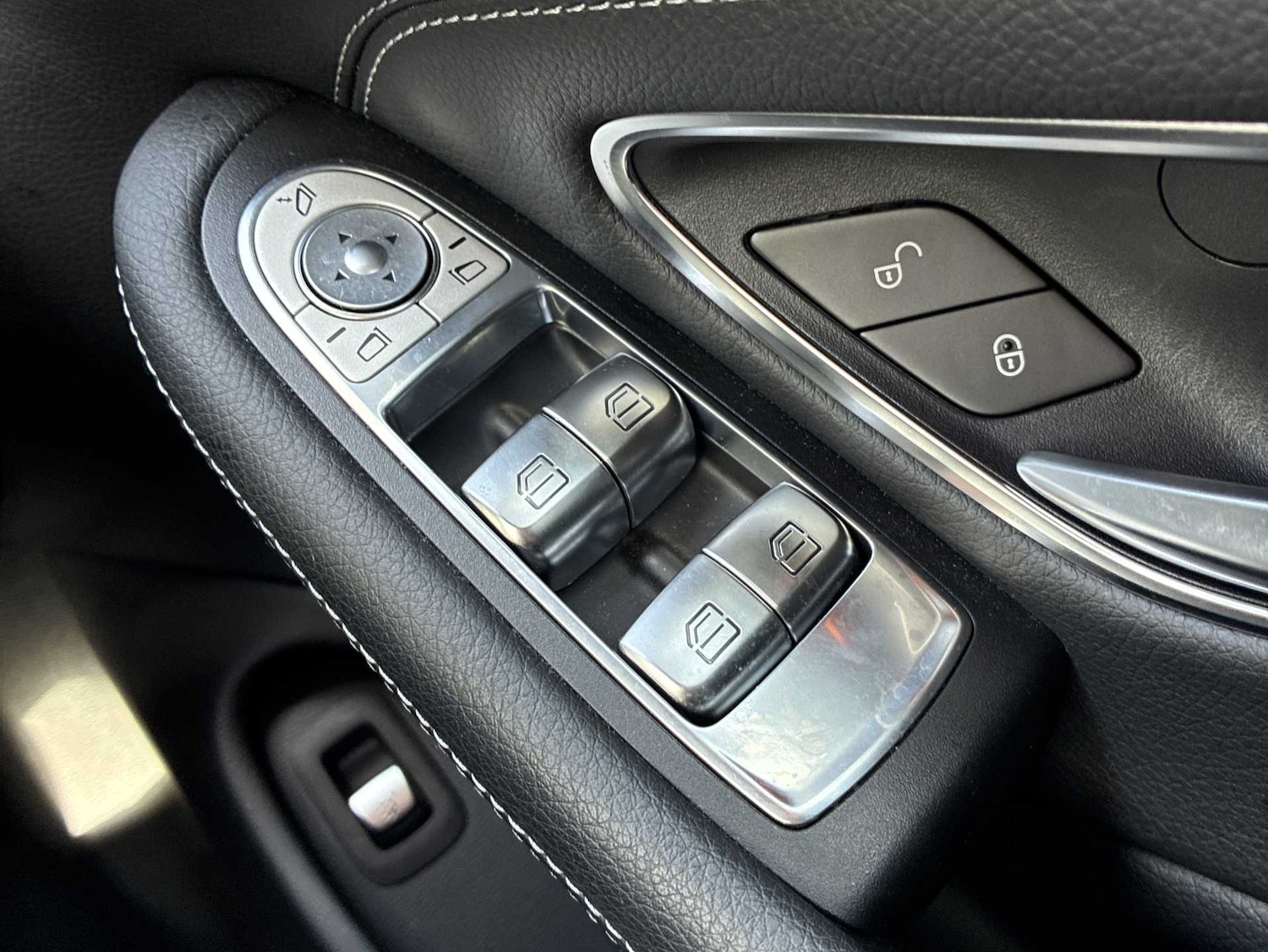 Used Mercedes-Benz C Class 2018 for sale - 78053596: Photo 21