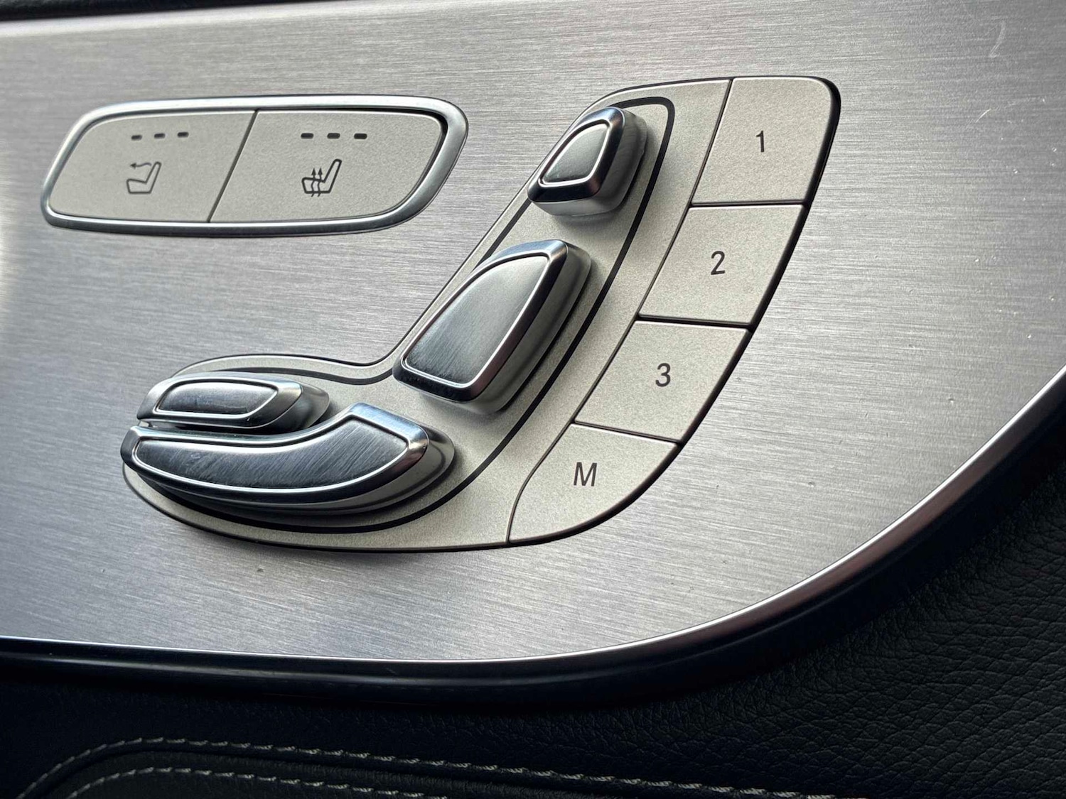 Used Mercedes-Benz C Class 2018 for sale - 78053596: Photo 27