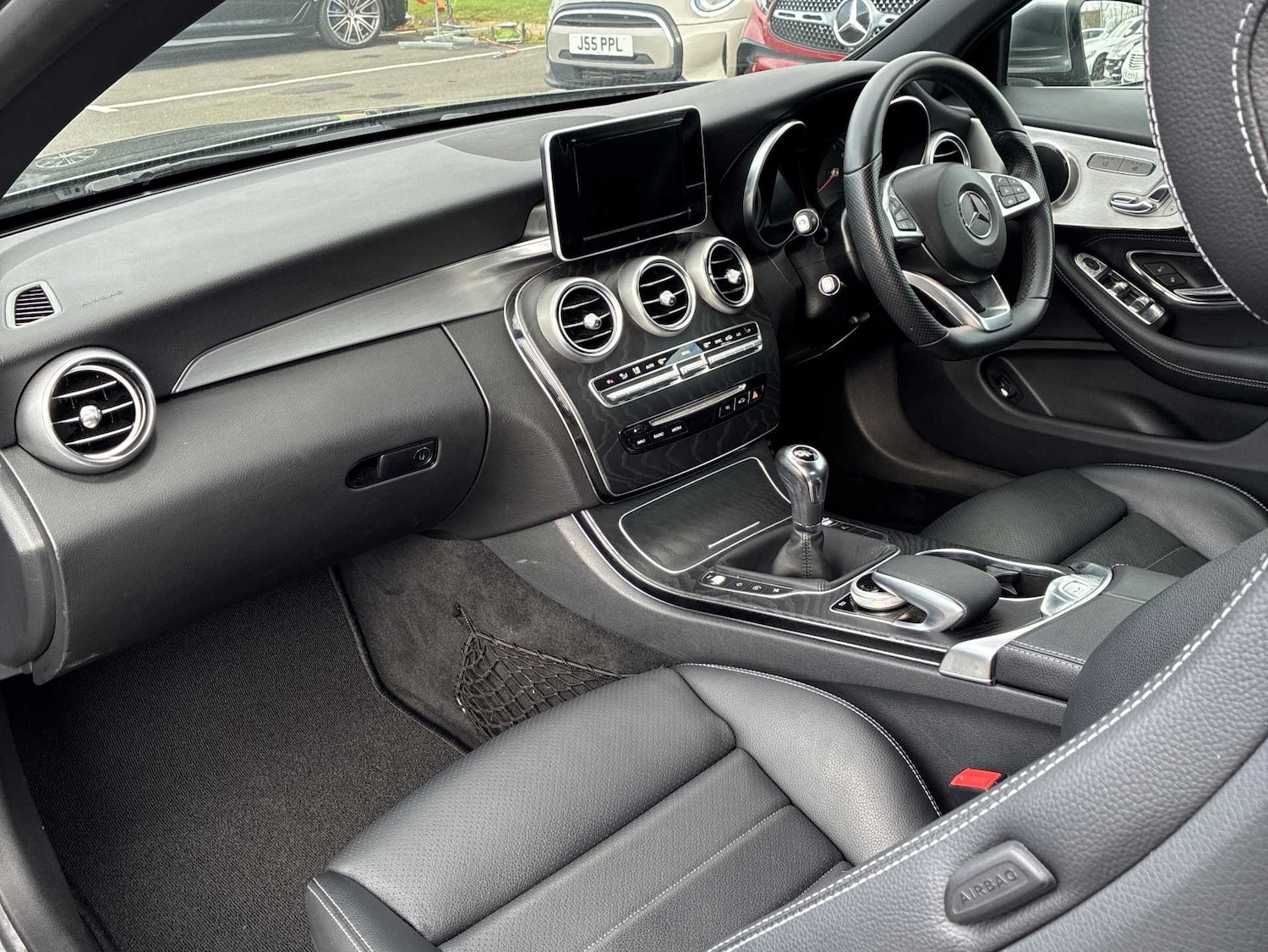 Used Mercedes-Benz C Class 2018 for sale - 78053596: Photo 7