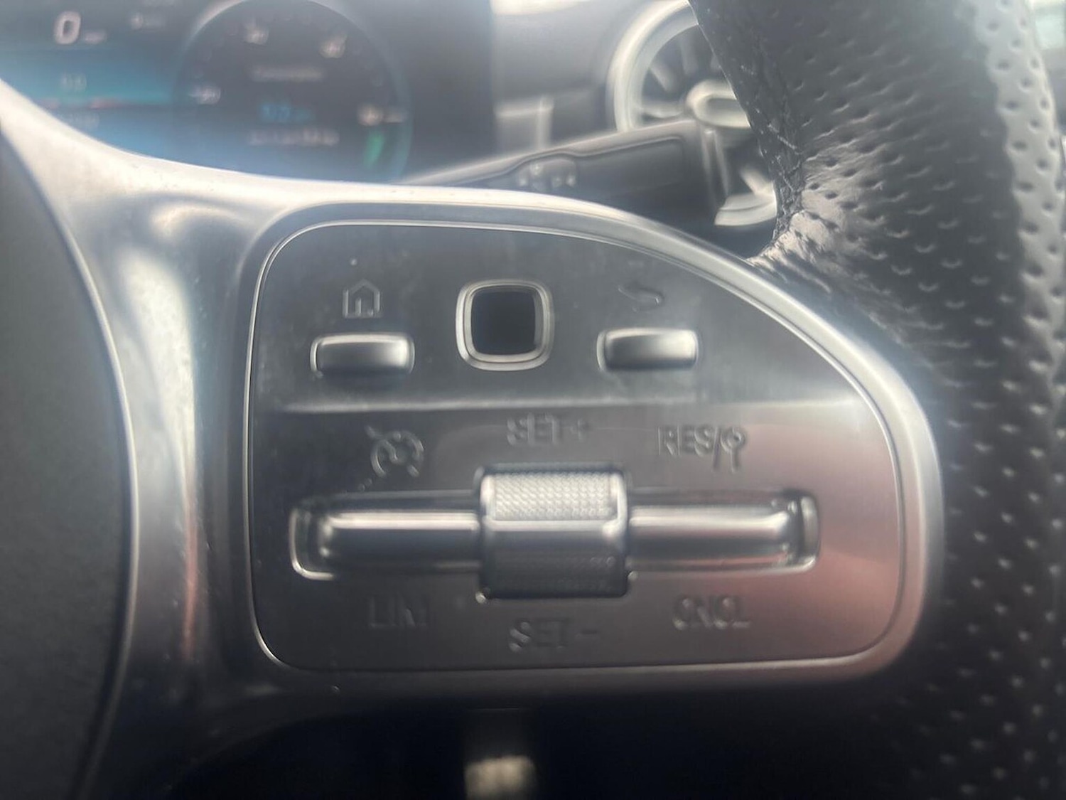 Used Mercedes-Benz CLA 2020 for sale - 76418249: Photo 27