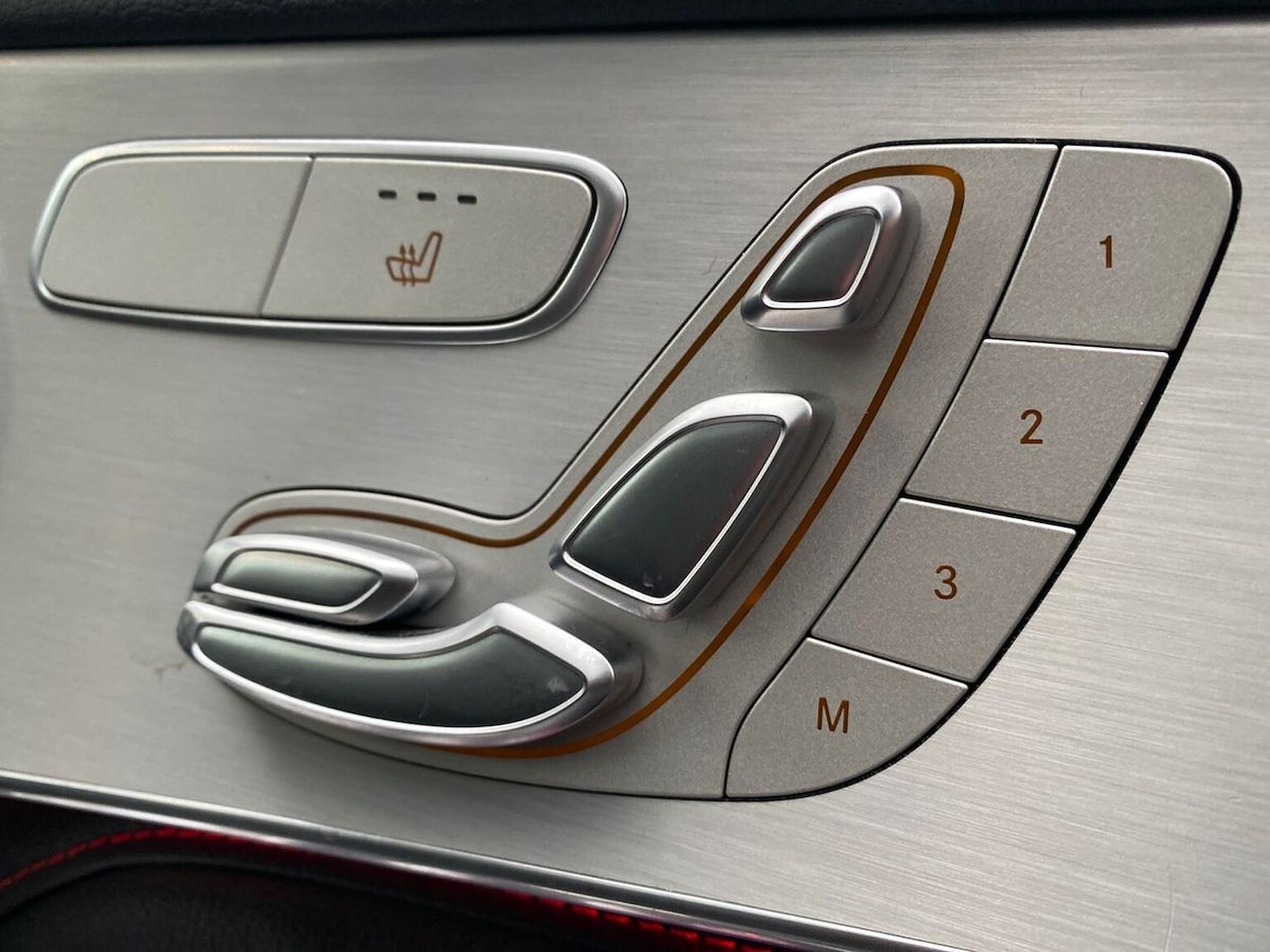 Used Mercedes-Benz GLC 2022 for sale - 76741102: Photo 31