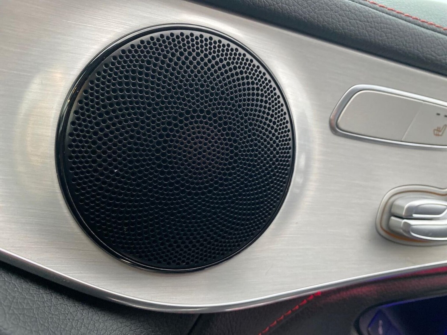 Used Mercedes-Benz GLC 2022 for sale - 76741102: Photo 32