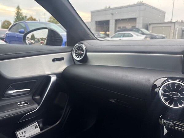 Used Mercedes-Benz CLA 2023 for sale - 76149500: Photo 31