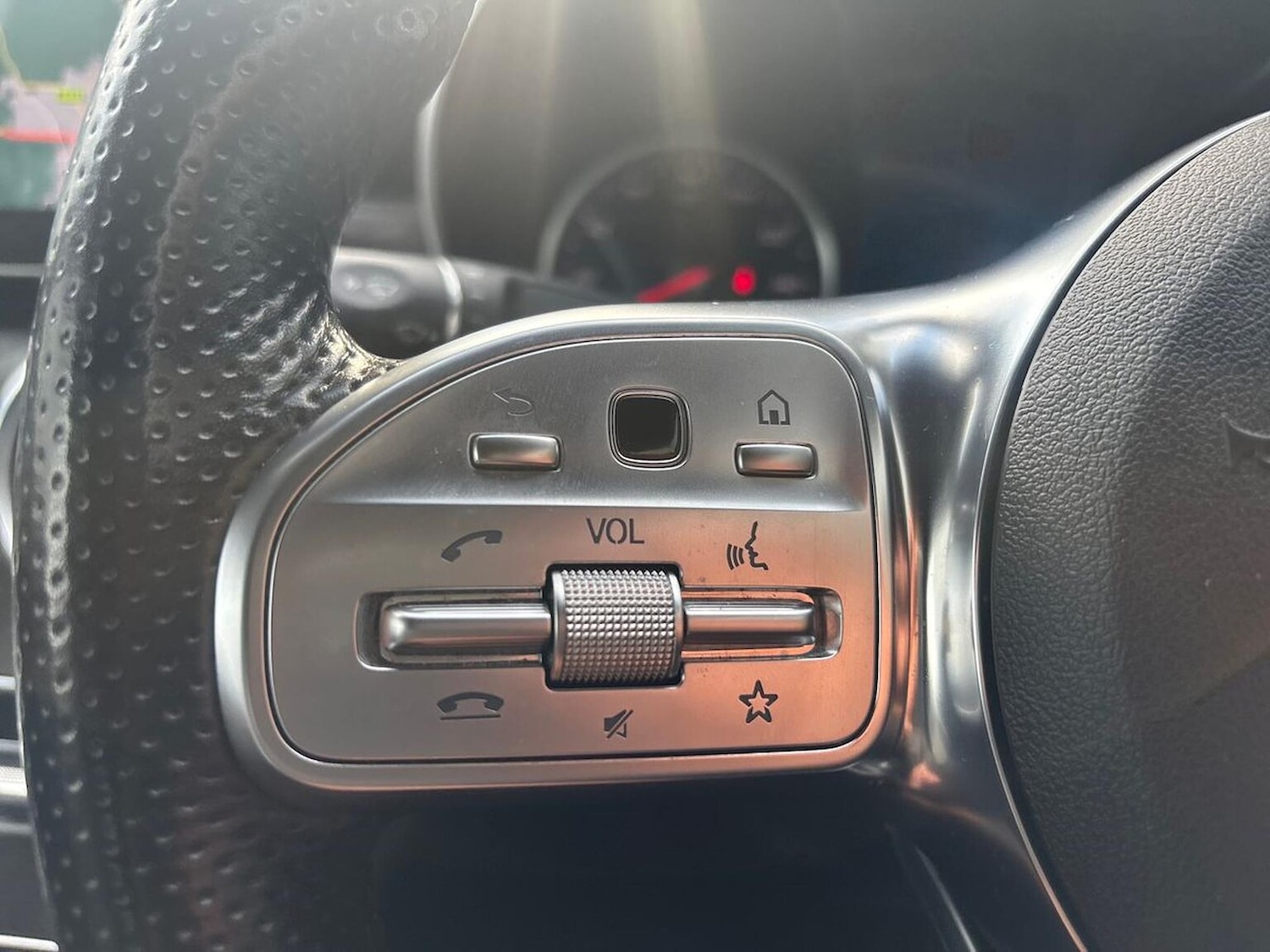 Used Mercedes-Benz C-Class 2019 for sale - 76149444: Photo 26