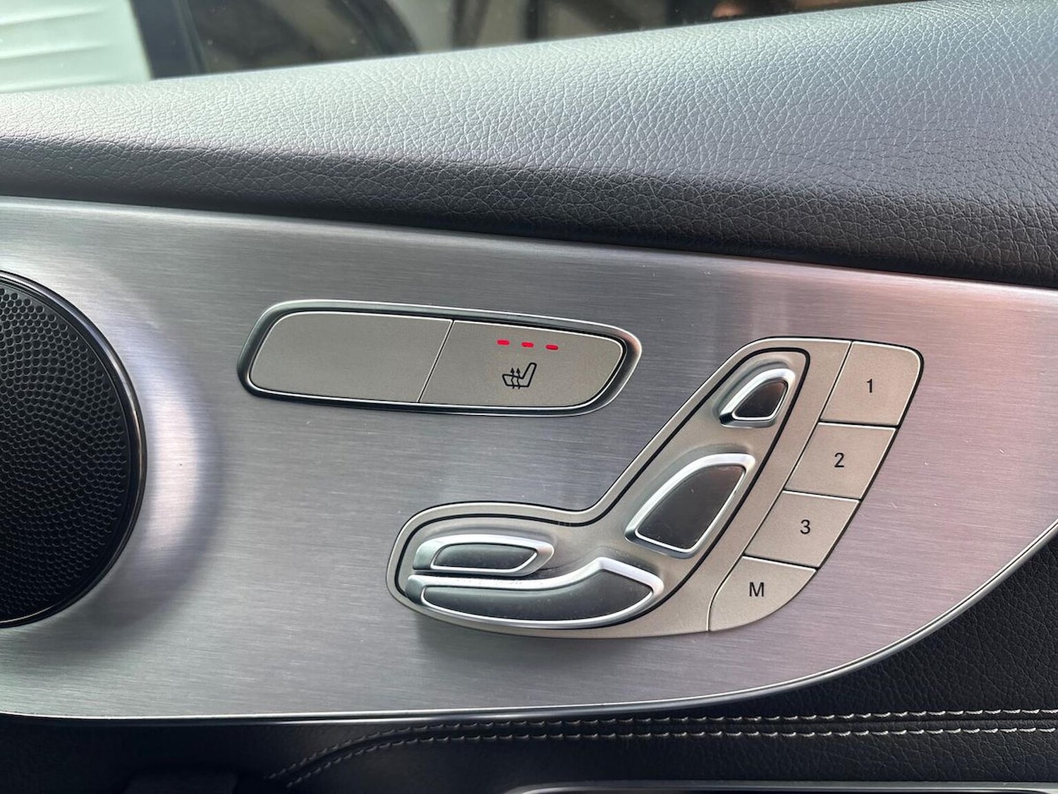 Used Mercedes-Benz C-Class 2019 for sale - 76149444: Photo 30