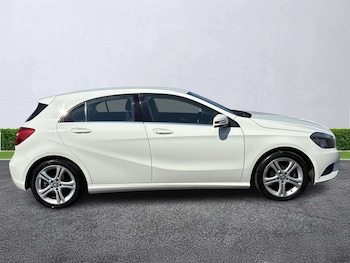Used Mercedes-Benz A-Class 2015 for sale - 79125914: Photo