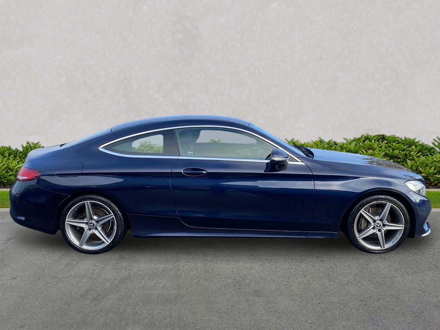 Used Mercedes-Benz C Class 2016 for sale - 77488339: Photo 3