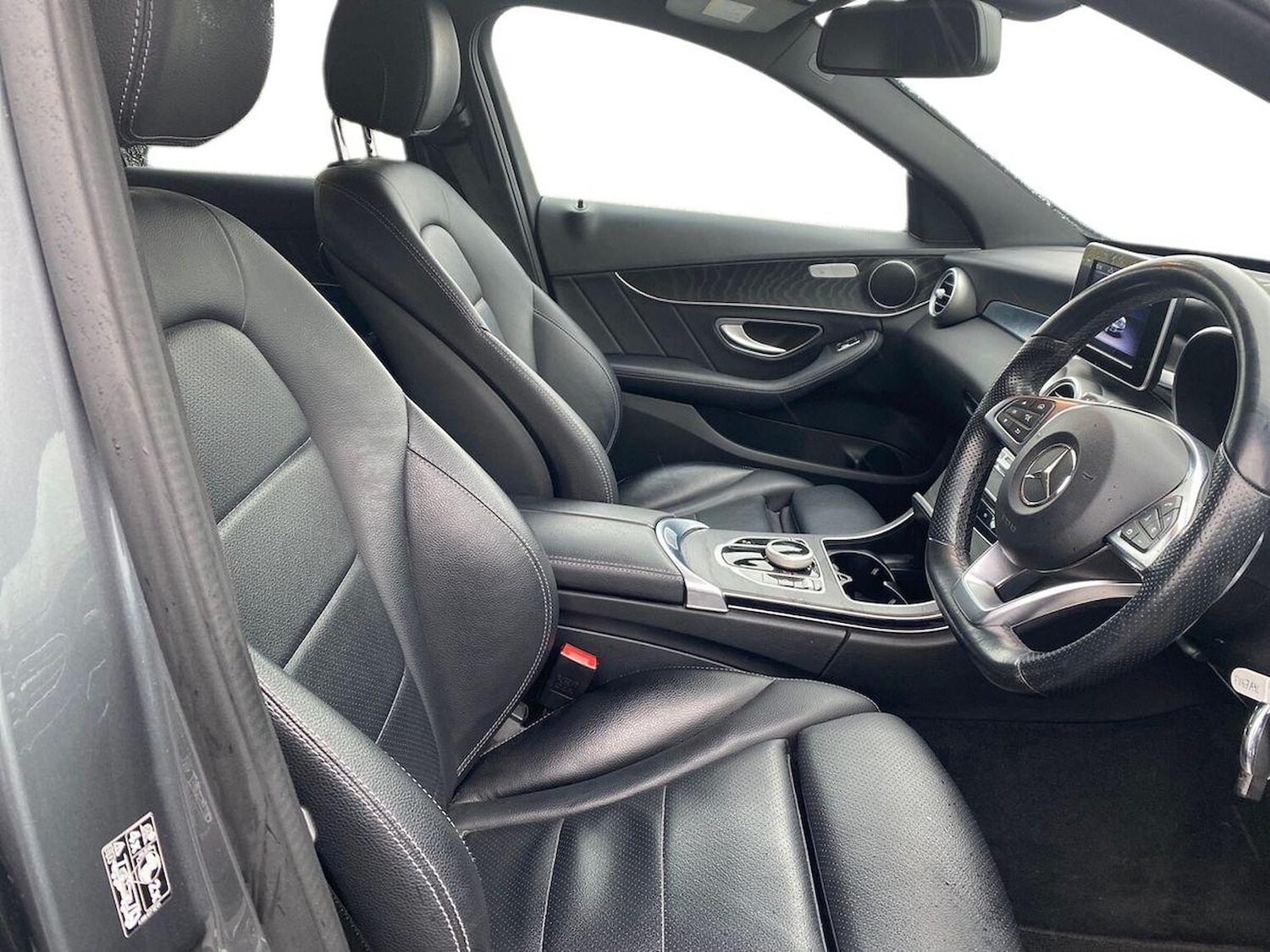 Used Mercedes-Benz C Class 2018 for sale - 76821684: Photo 15