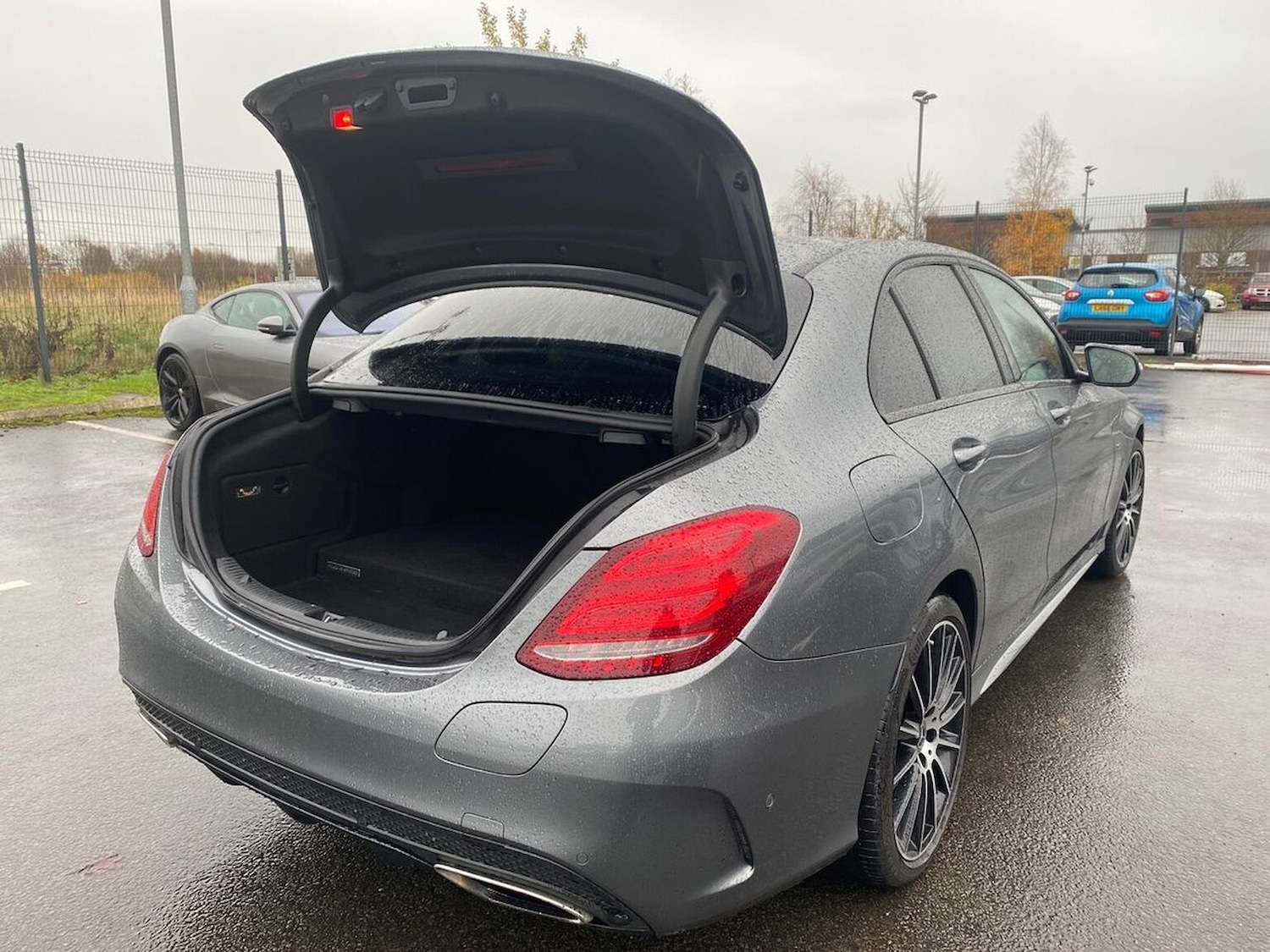 Used Mercedes-Benz C Class 2018 for sale - 76821684: Photo 40