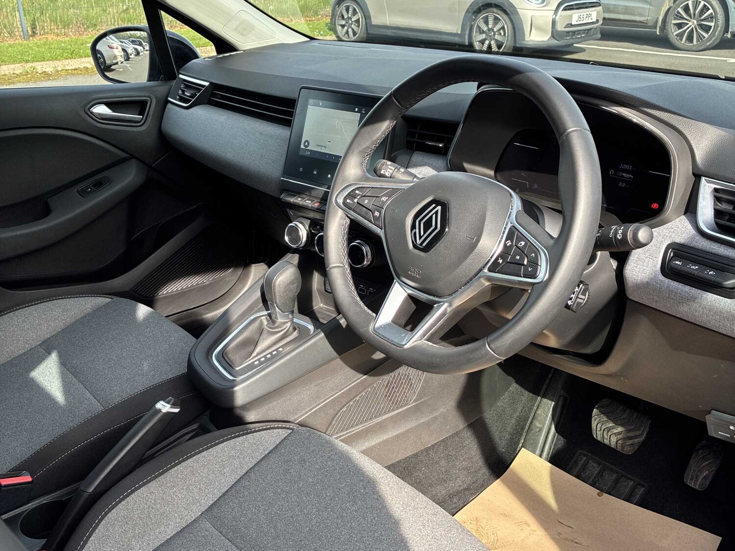 Used Renault Clio 2024 for sale - 78193087: Photo 15