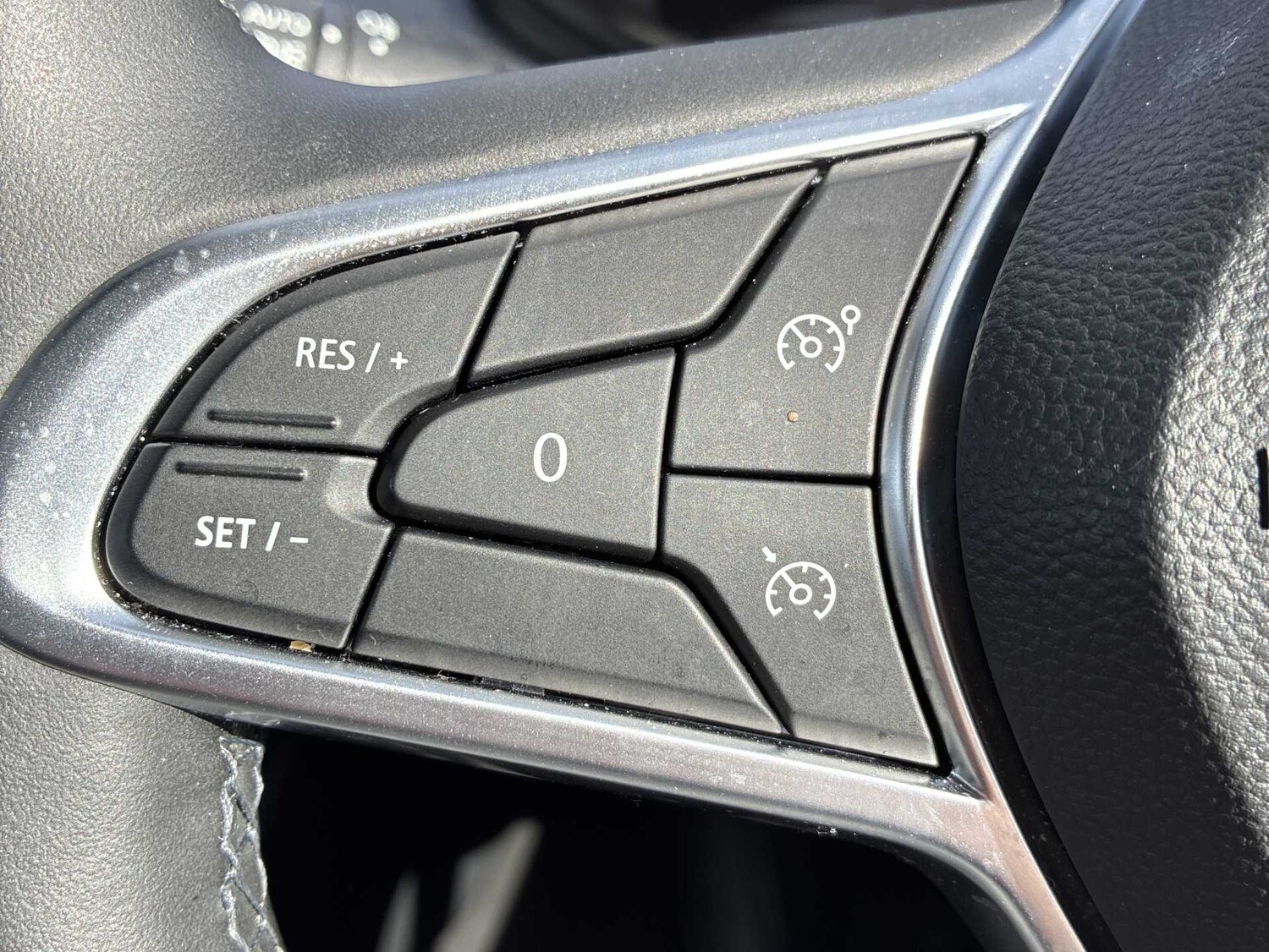 Used Renault Clio 2024 for sale - 78193087: Photo 22