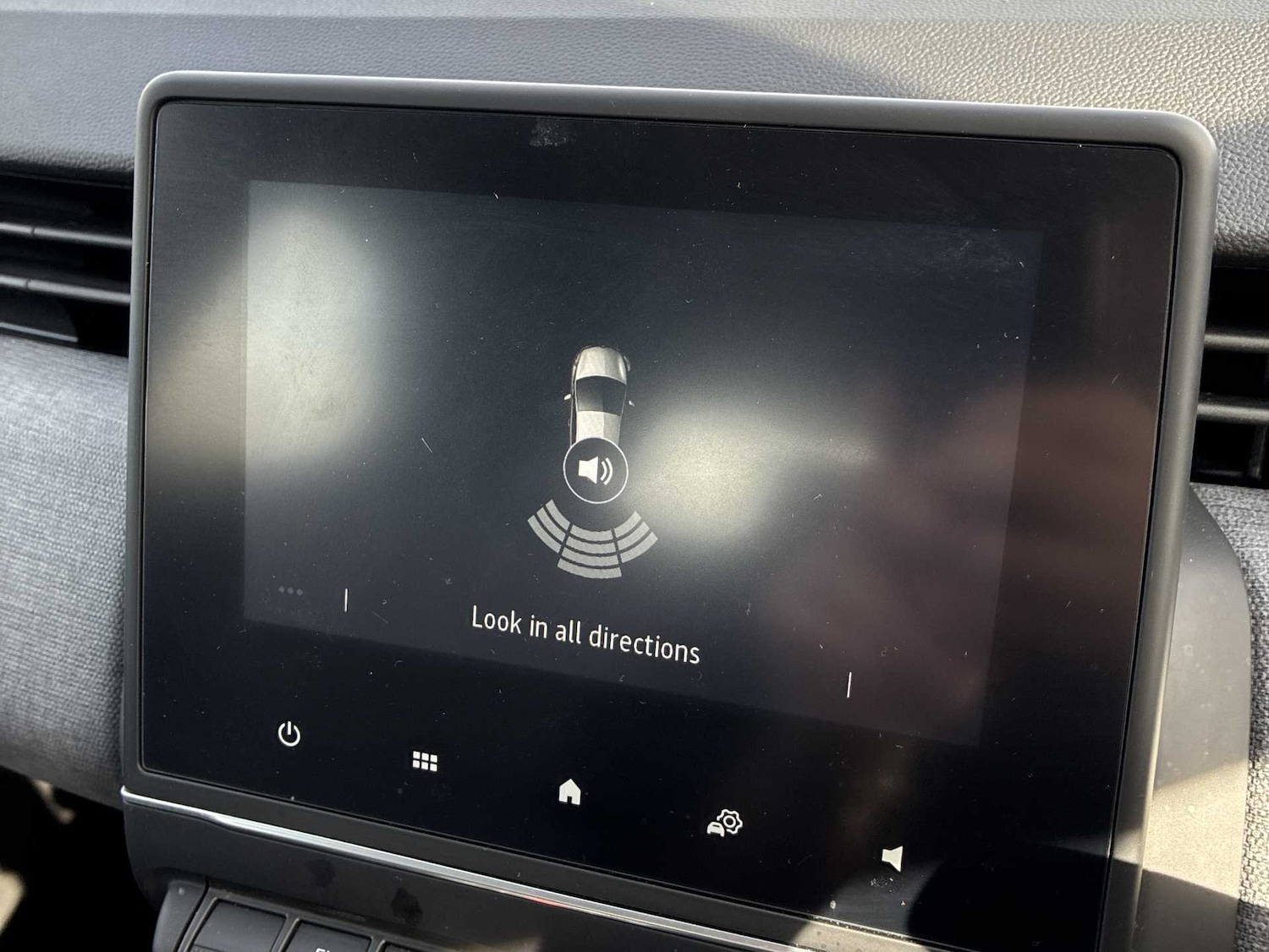 Used Renault Clio 2024 for sale - 78193087: Photo 24