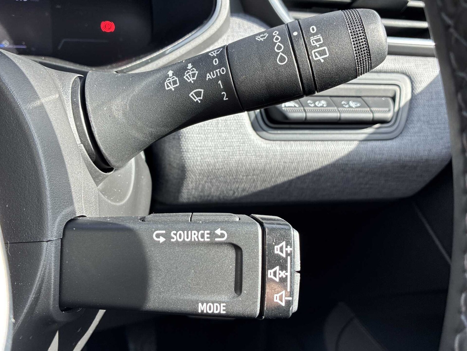 Used Renault Clio 2024 for sale - 78193087: Photo 28