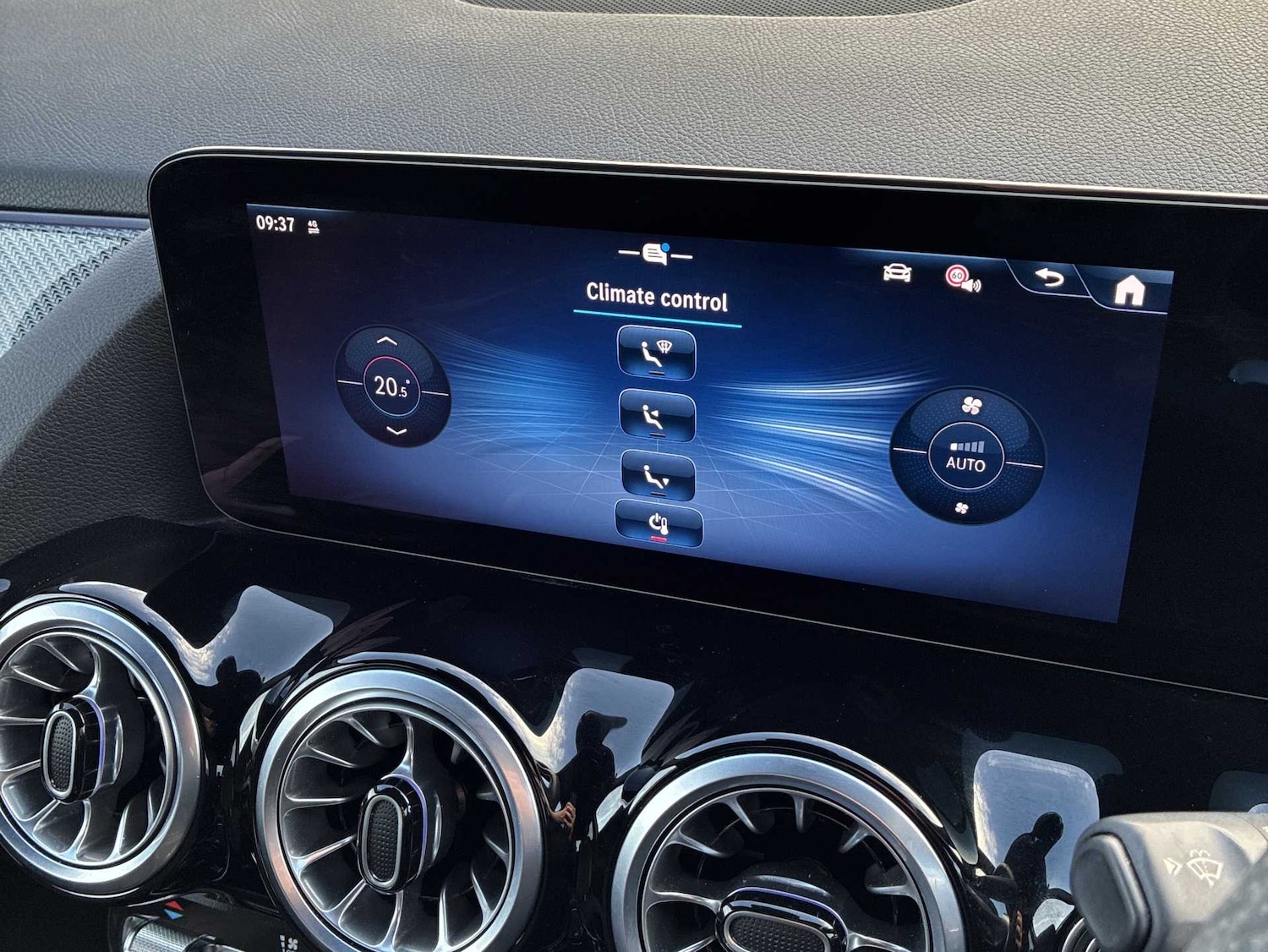 Used Mercedes-Benz GLA 2024 for sale - 78192416: Photo 12