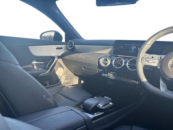 Used Mercedes-Benz CLA 2022 for sale - 76220428: Photo 15
