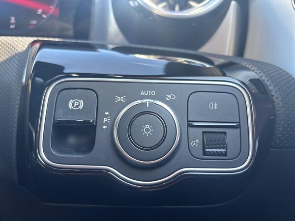 Used Mercedes-Benz CLA 2022 for sale - 76220428: Photo 22