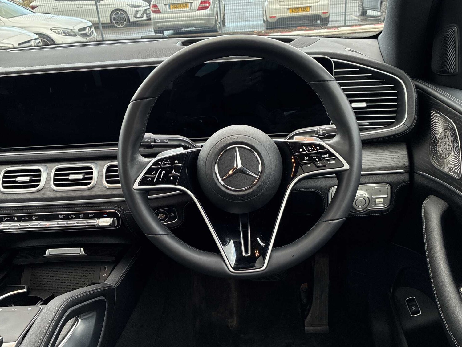 Used Mercedes-Benz GLE 2025 for sale - 78026157: Photo 9