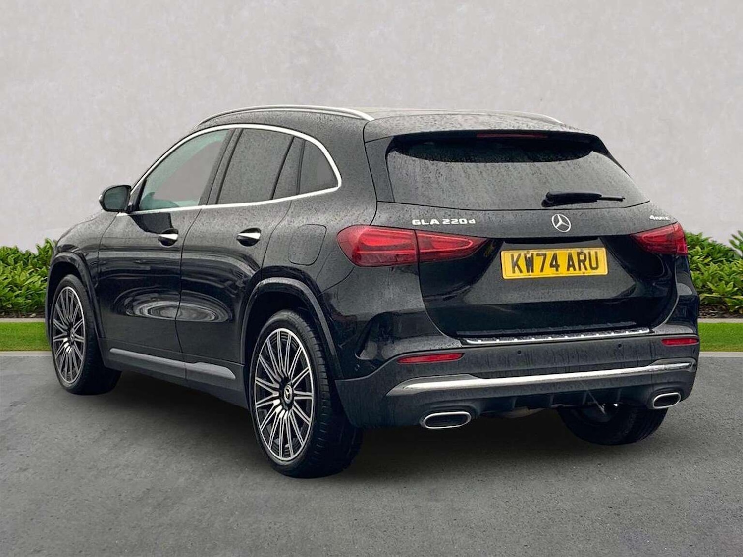 Used Mercedes-Benz GLA 2024 for sale - 77872146: Photo 2