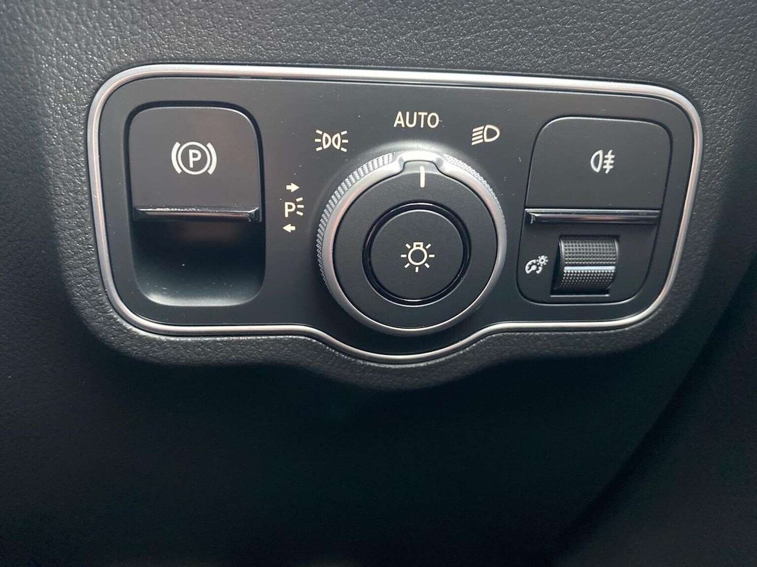 Used Mercedes-Benz GLA 2024 for sale - 77872146: Photo 22