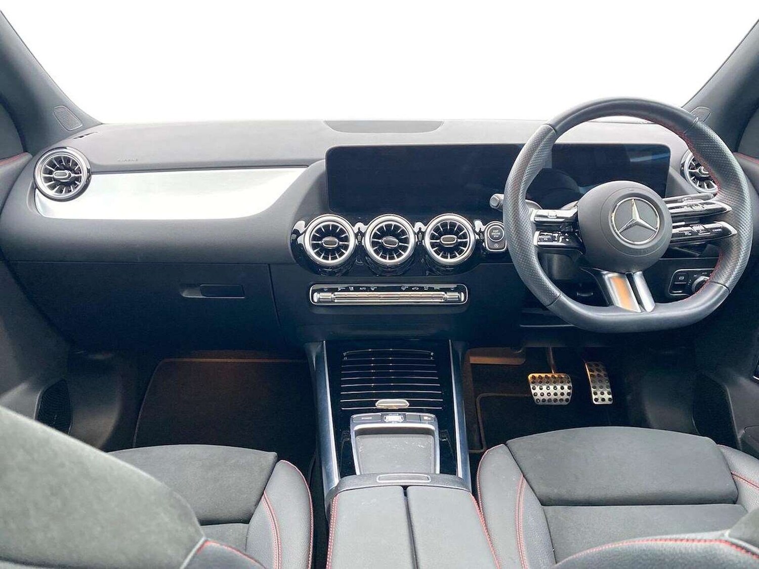 Used Mercedes-Benz GLA 2024 for sale - 77872146: Photo 8