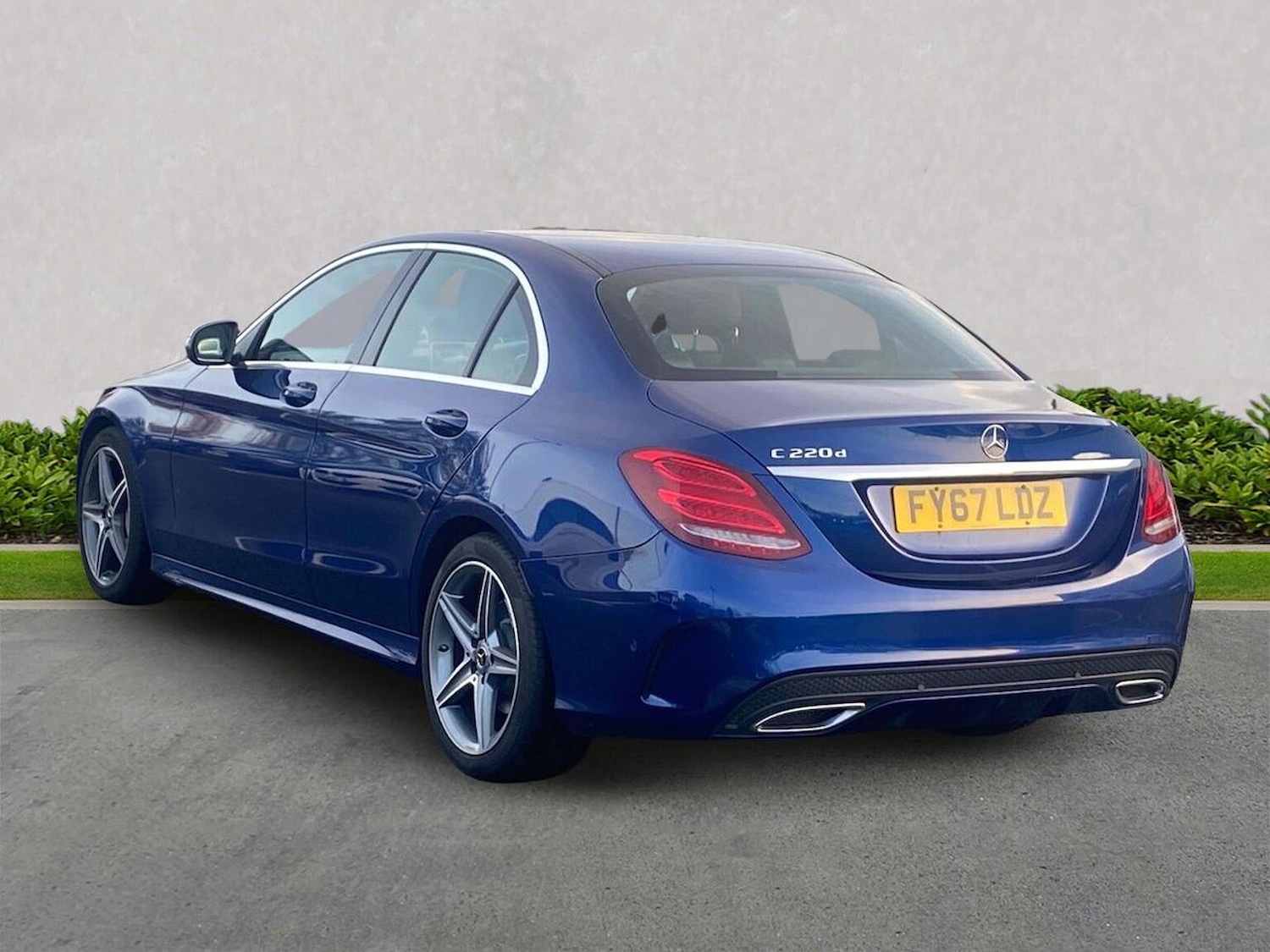 Used Mercedes-Benz C Class 2017 for sale - 76559748: Photo 18