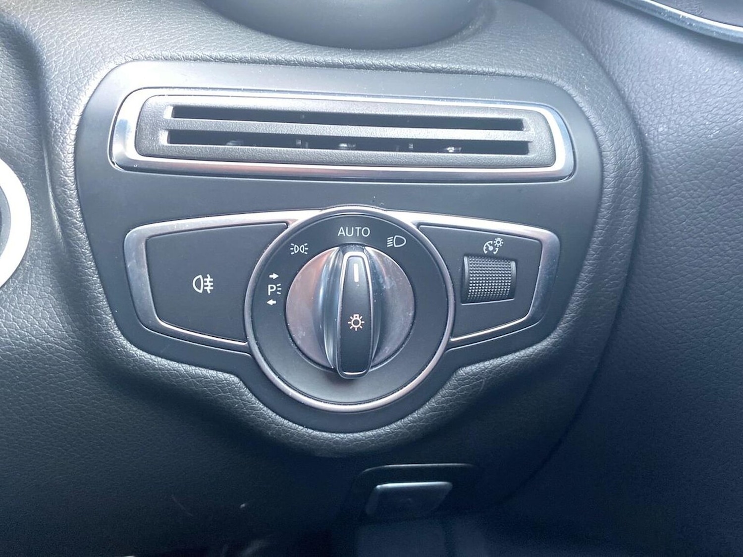 Used Mercedes-Benz C Class 2017 for sale - 76559748: Photo 22