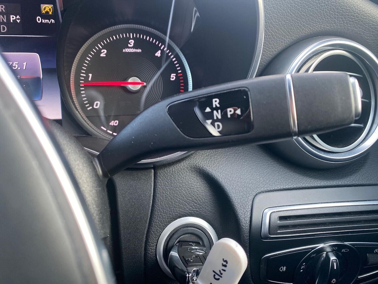 Used Mercedes-Benz C Class 2017 for sale - 76559748: Photo 29