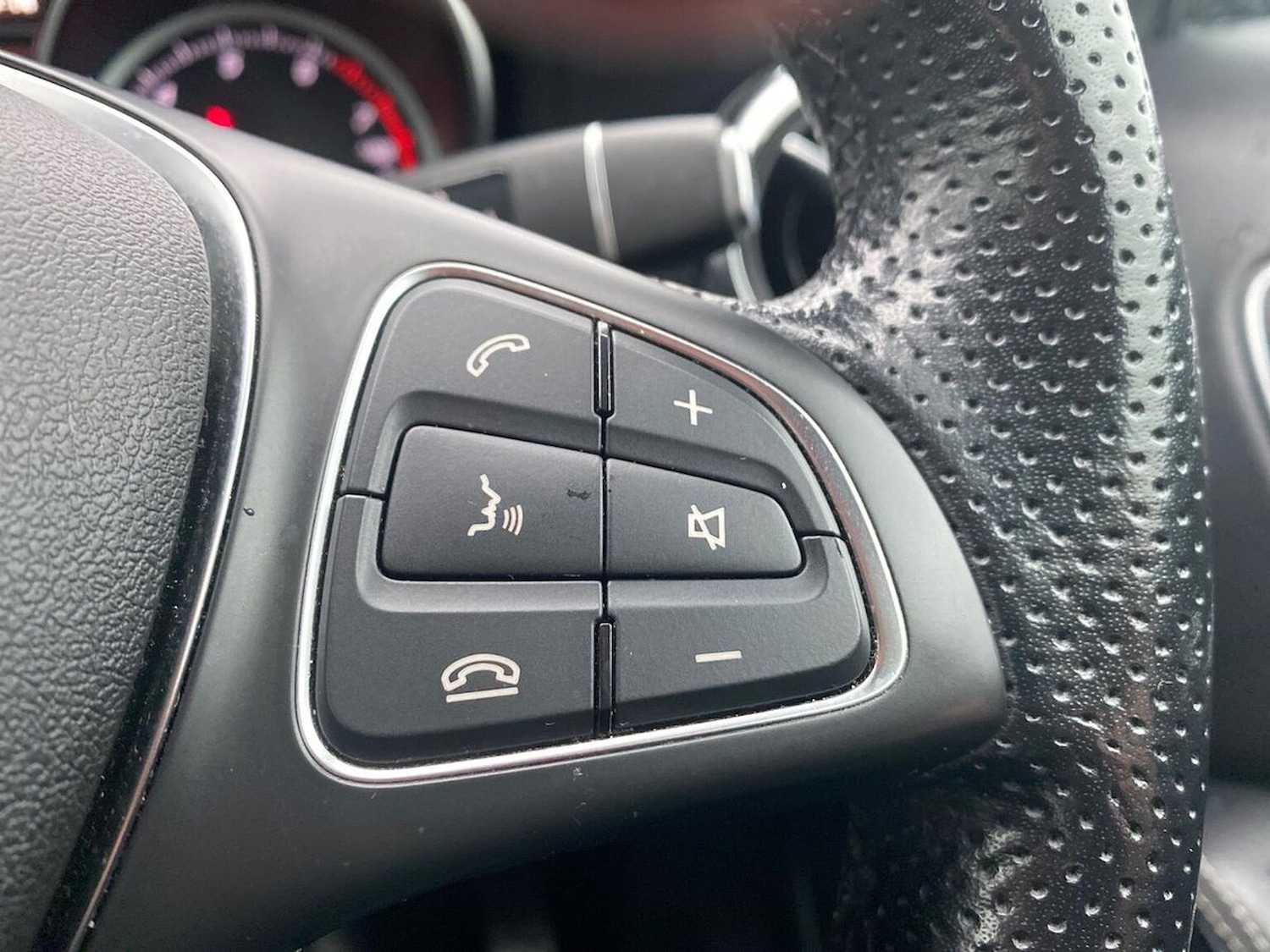 Used Mercedes-Benz GLA 2020 for sale - 76577187: Photo 27