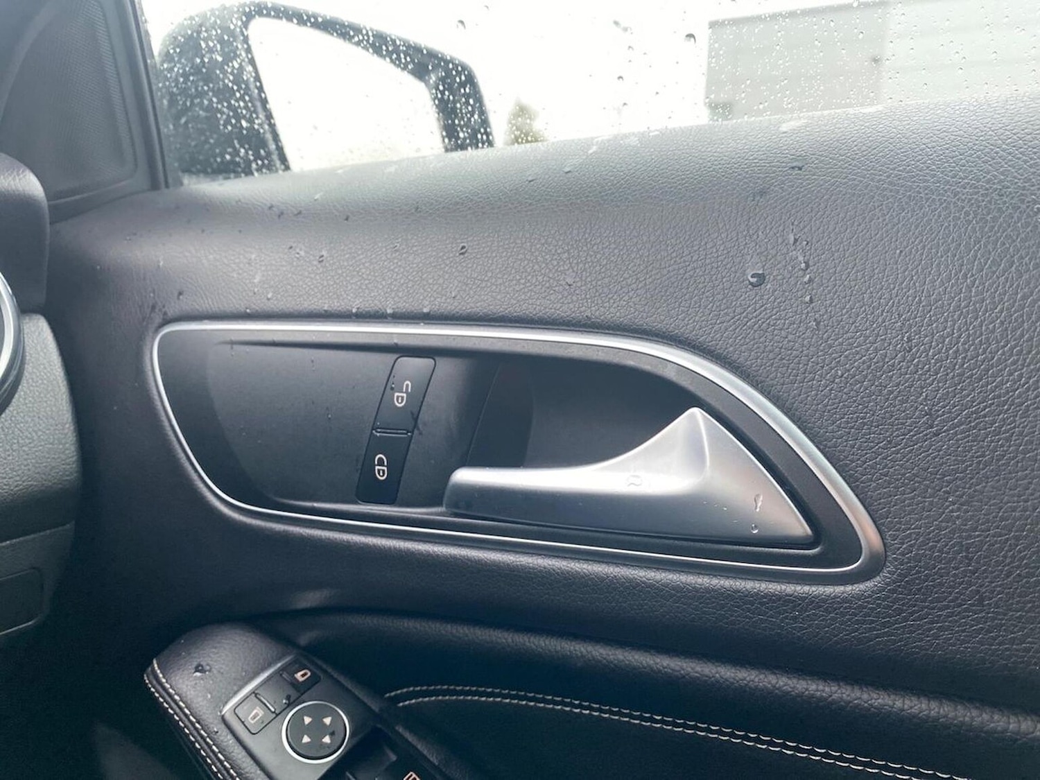 Used Mercedes-Benz GLA 2020 for sale - 76577187: Photo 30