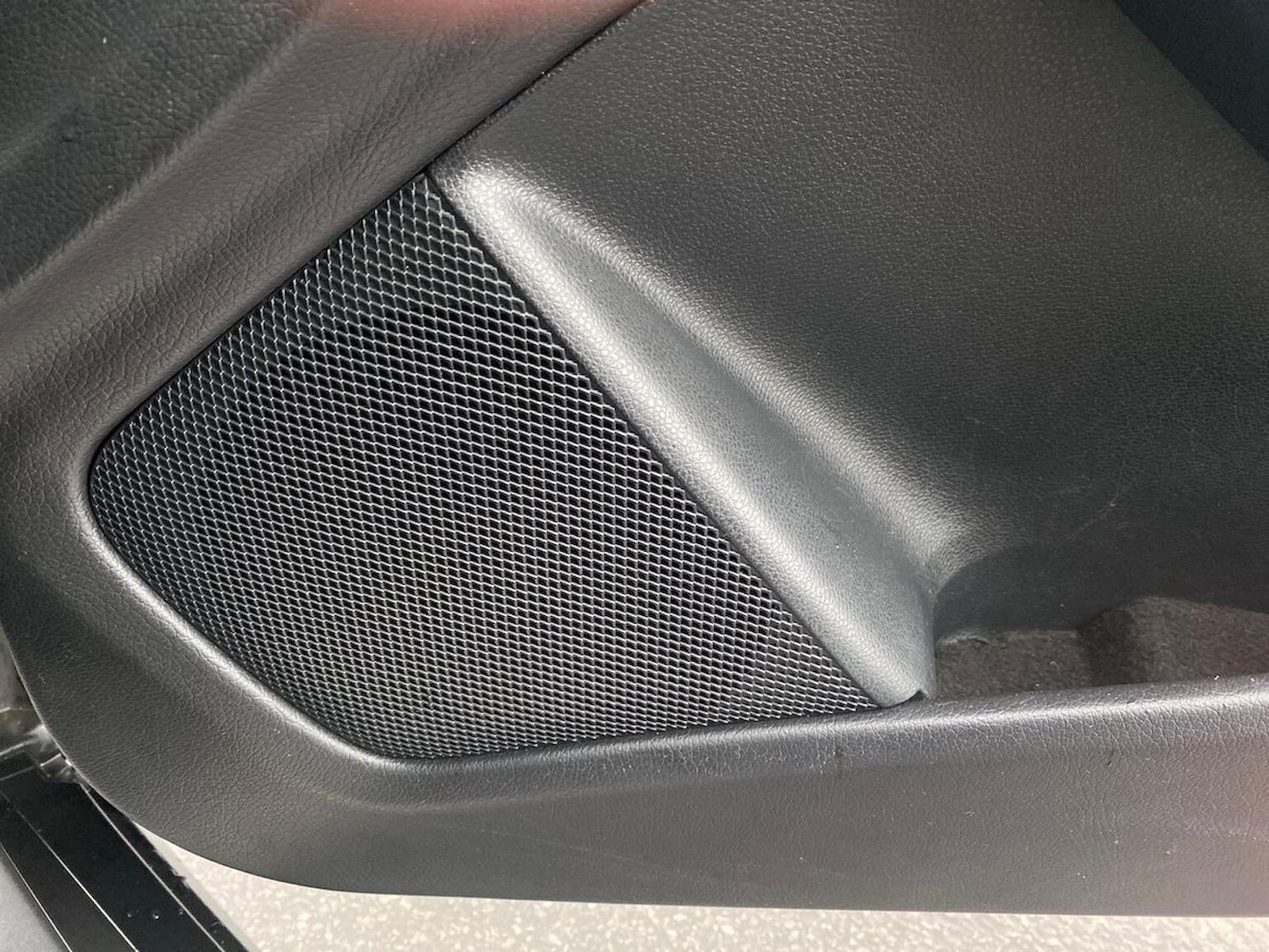 Used Mercedes-Benz GLA 2020 for sale - 76577187: Photo 31