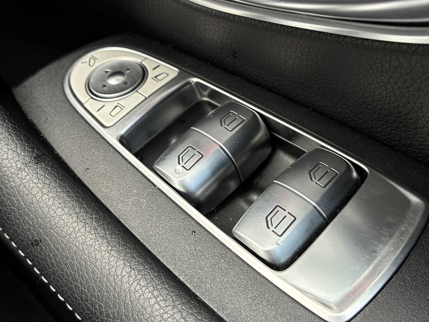 Used Mercedes-Benz E Class 2017 for sale - 78196557: Photo 21