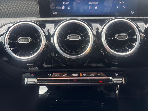 Used Mercedes-Benz CLA 2024 for sale - 75701177: Photo 11