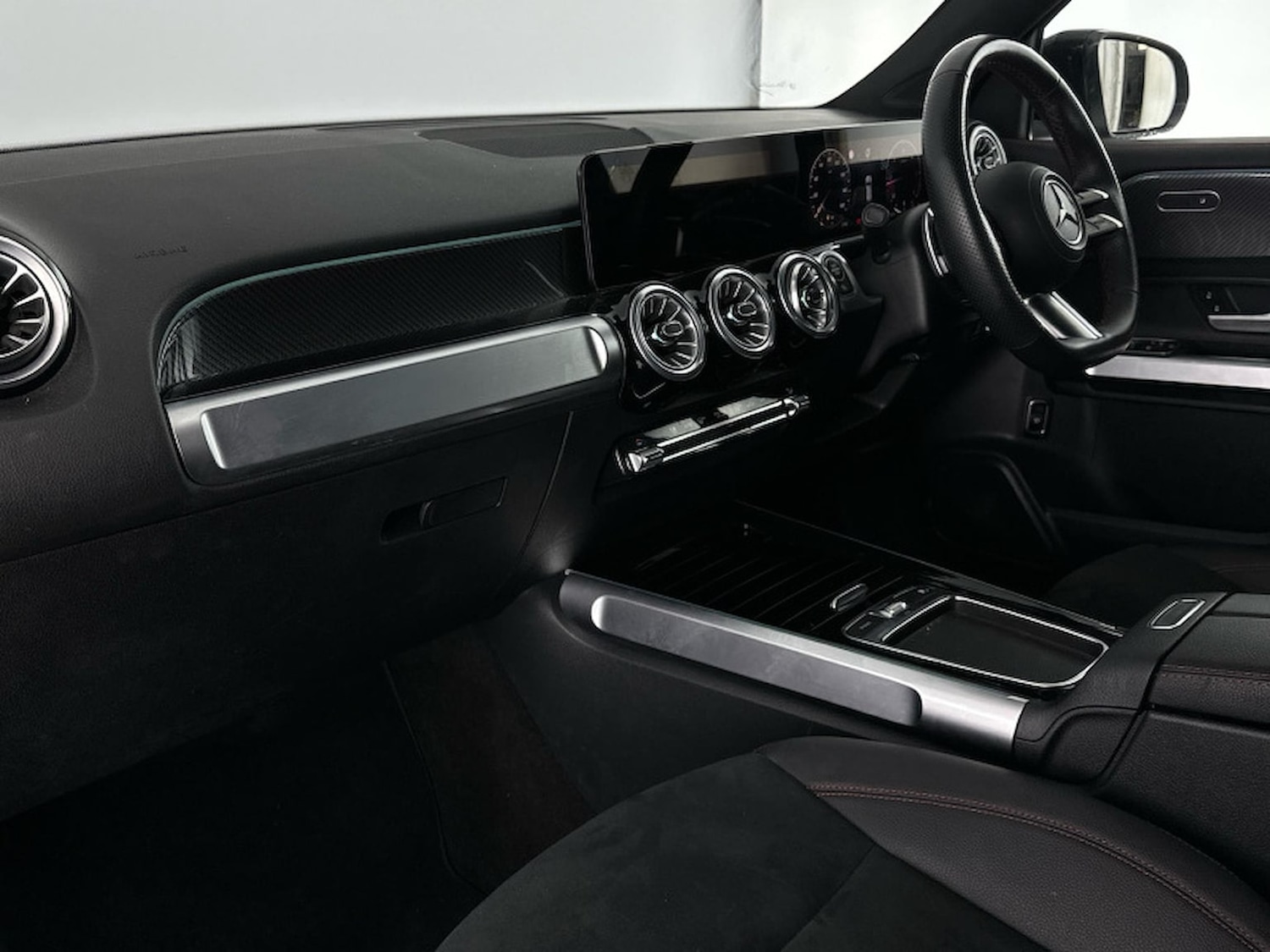 Used Mercedes-Benz GLB 2024 for sale - 76611606: Photo 5