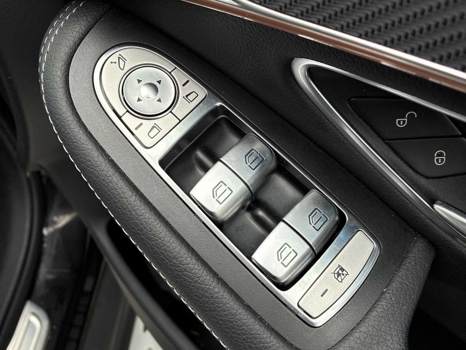 Used Mercedes-Benz EQC 2023 for sale - 78040549: Photo 21