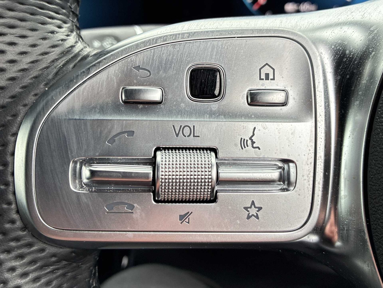 Used Mercedes-Benz EQC 2023 for sale - 78040549: Photo 22