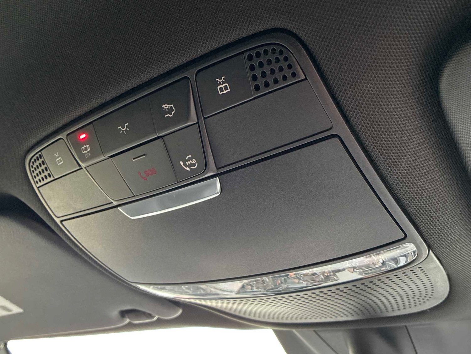 Used Mercedes-Benz EQC 2023 for sale - 78040549: Photo 32