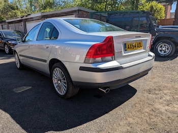Used Volvo S60 2004 for sale - 78860691: Photo