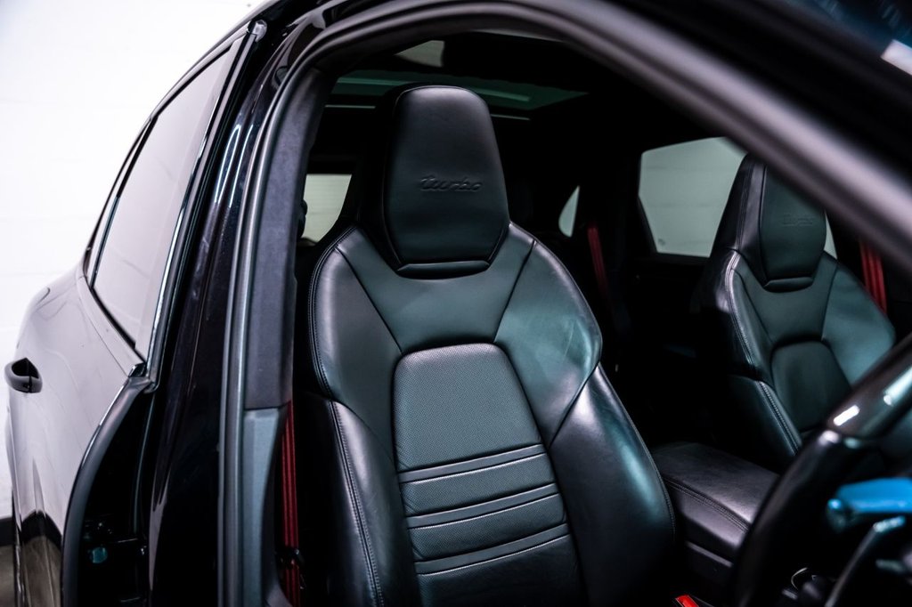 Used Porsche Cayenne 2018 for sale - 77133748: Photo 4