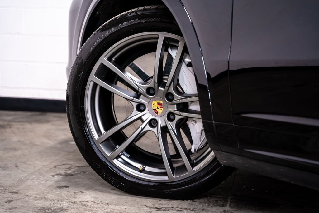 Used Porsche Cayenne 2018 for sale - 77133748: Photo 40